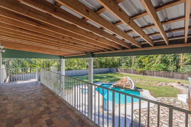 7316 Pine Drive, Alvin, TX 77511