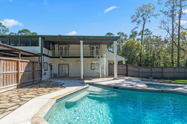 7316 Pine Drive, Alvin, TX 77511