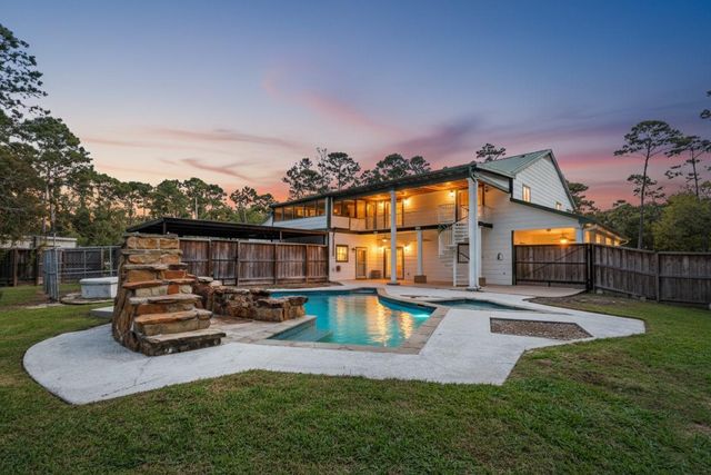 7316 Pine Drive, Alvin, TX 77511