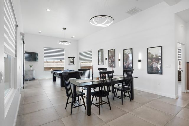 10 E Serena, Santa Fe, NM 87508