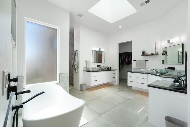 10 E Serena, Santa Fe, NM 87508
