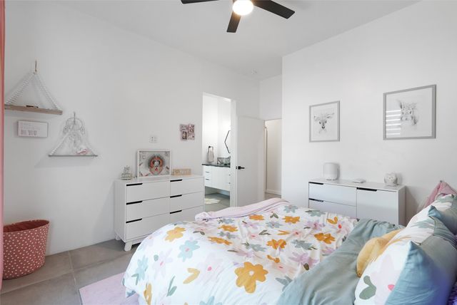 10 E Serena, Santa Fe, NM 87508