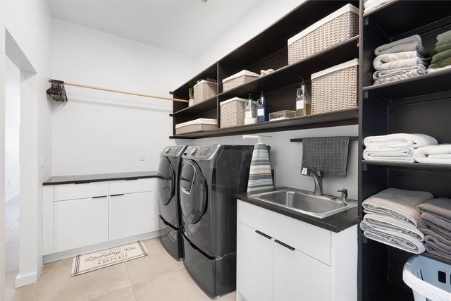 10 E Serena, Santa Fe, NM 87508