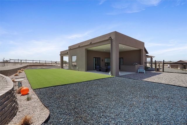 10 E Serena, Santa Fe, NM 87508