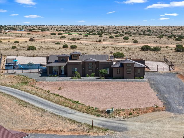 10 E Serena, Santa Fe, NM 87508