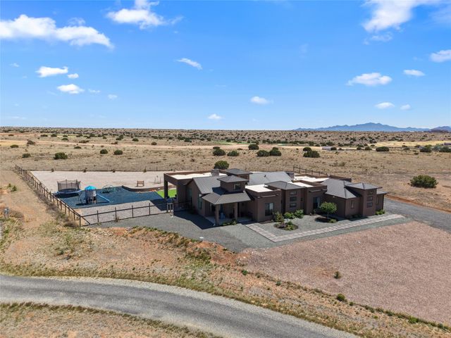 10 E Serena, Santa Fe, NM 87508