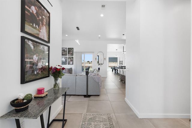 10 E Serena, Santa Fe, NM 87508
