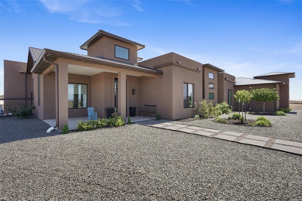10 E Serena, Santa Fe, NM 87508