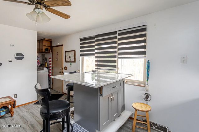 5235 303rd Street, Toledo, OH 43611