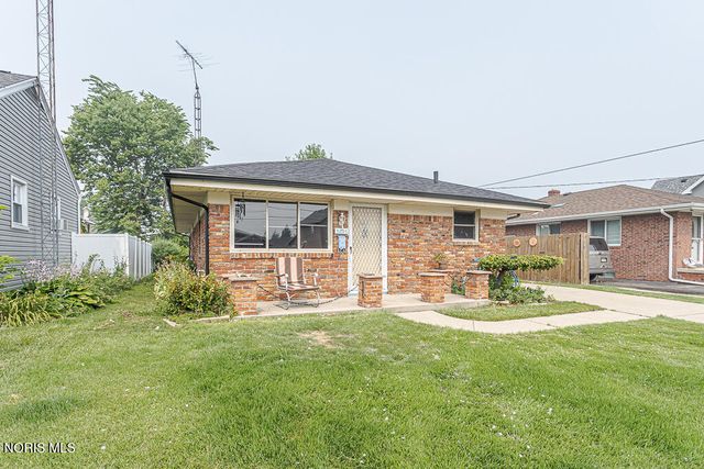 5235 303rd Street, Toledo, OH 43611