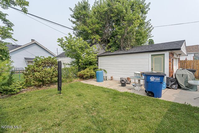 5235 303rd Street, Toledo, OH 43611