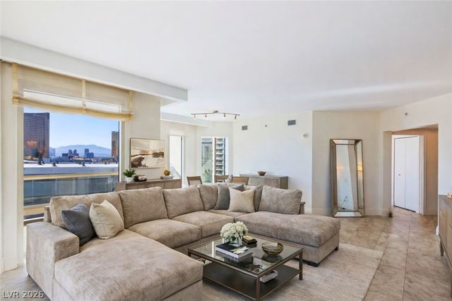 2857 Paradise Road 905, Las Vegas, NV 89109