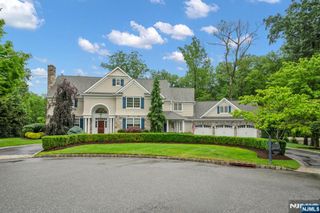 222 Deepbrook Road, Wyckoff, NJ 07481