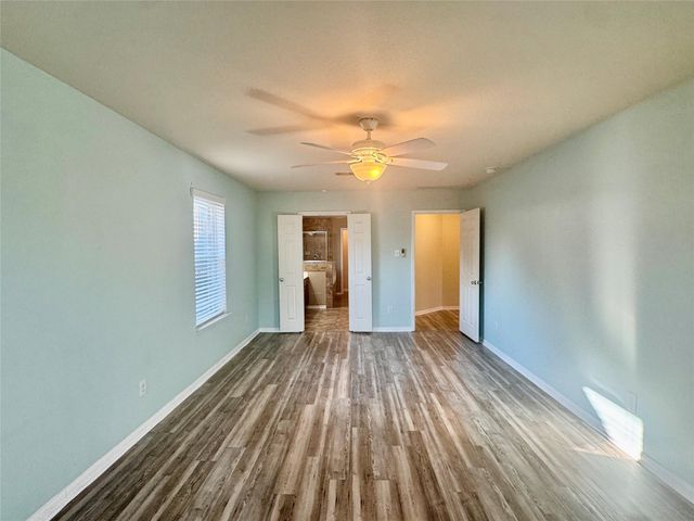 1205 Quarterhorse Drive, Alvin, TX 77511
