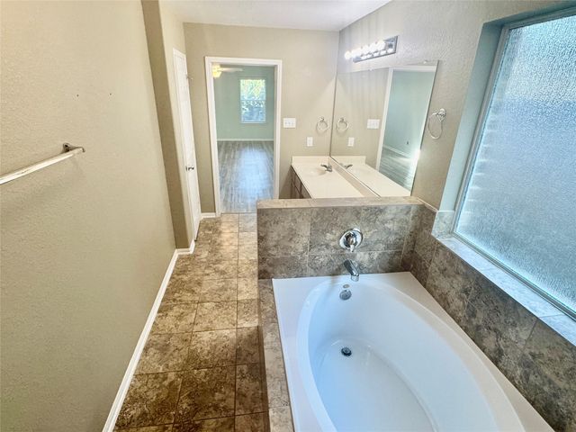 1205 Quarterhorse Drive, Alvin, TX 77511