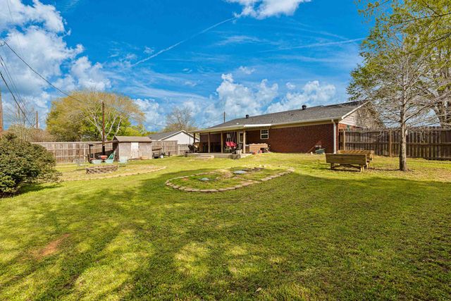 3436 Rupe Huffman Rd, Longview, TX 75605