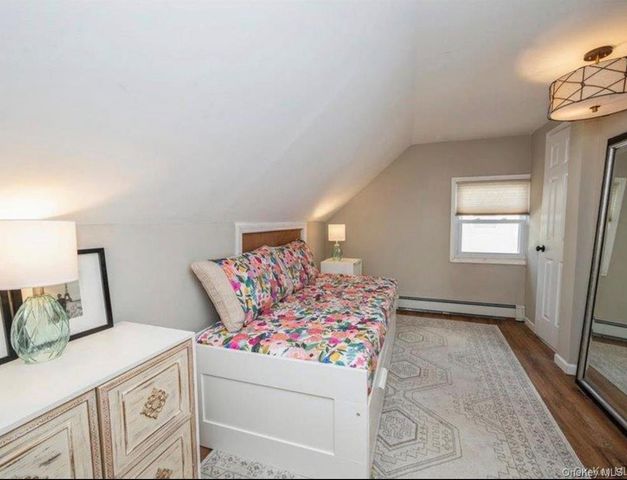8 Crabtree Lane, Levittown, NY 11756