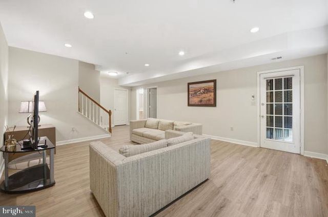 7809 HIDDEN MEADOW TER, Potomac, MD 20854