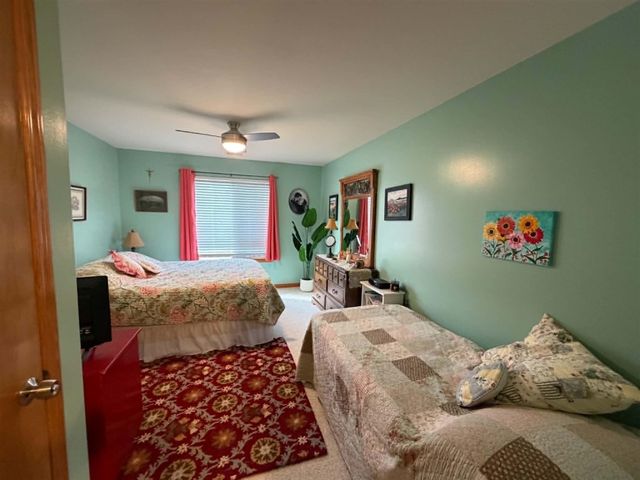 24134 Wedgewood Circle 39, Warren, MI 48091