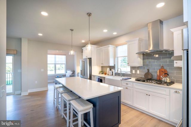 179 APPLE VIEW DR, State College, PA 16801