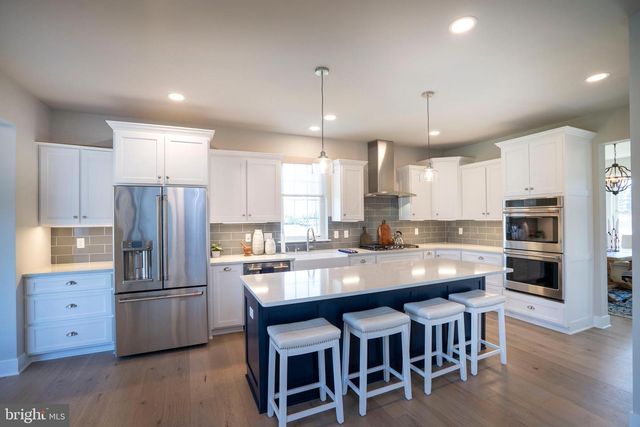 179 APPLE VIEW DR, State College, PA 16801