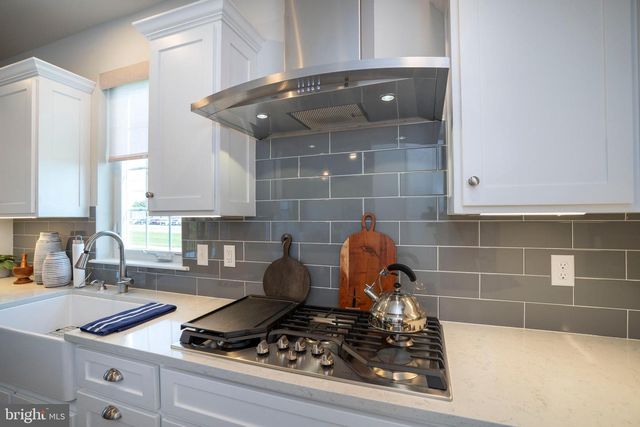 179 APPLE VIEW DR, State College, PA 16801