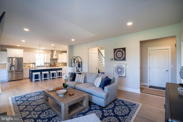 179 APPLE VIEW DR, State College, PA 16801