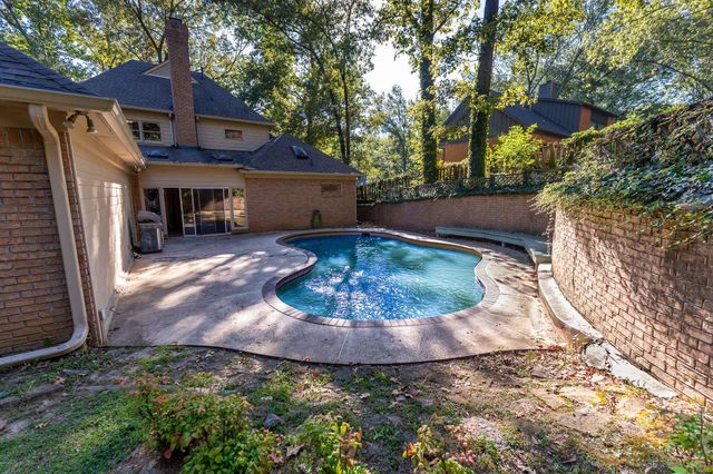 2029 WOODCHASE CV, Memphis, TN 38016