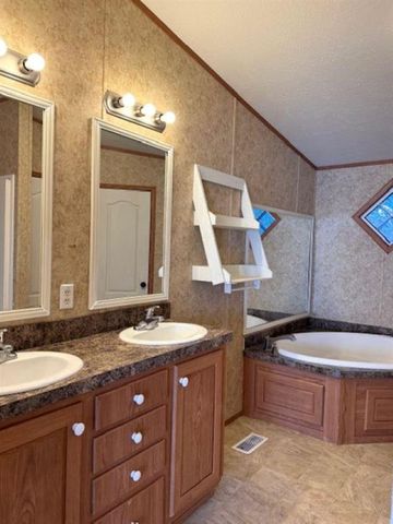 2677 N Myles Lane, Sulphur, LA 70665