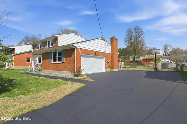 4109 Stony Brook Dr, Jeffersontown, KY 40299
