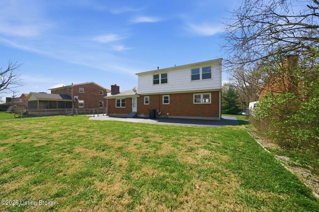 4109 Stony Brook Dr, Jeffersontown, KY 40299