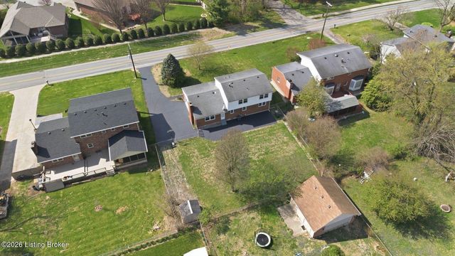 4109 Stony Brook Dr, Jeffersontown, KY 40299