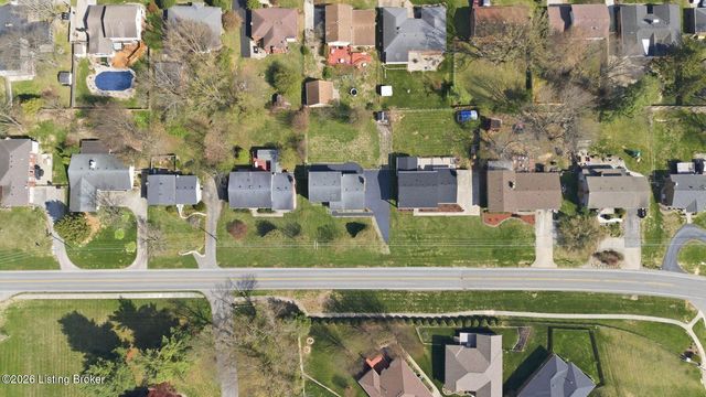 4109 Stony Brook Dr, Jeffersontown, KY 40299
