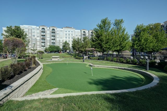 1155 Museum Boulevard 03-0613, Vernon Hills, IL 60061