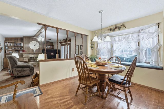 8809 Voyager Drive, Fort Wayne, IN 46804