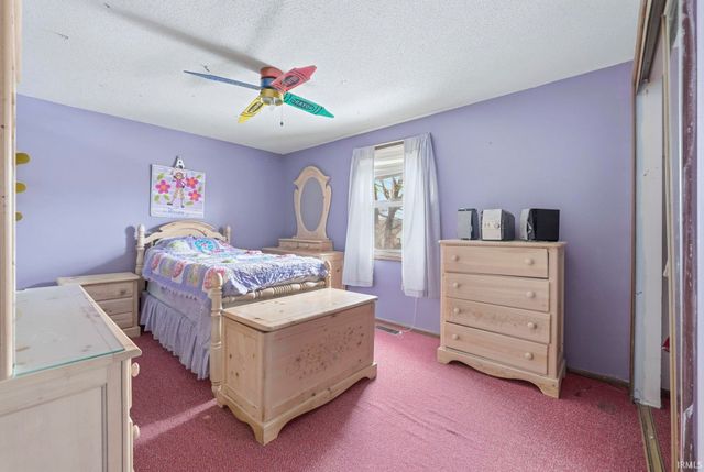 8809 Voyager Drive, Fort Wayne, IN 46804