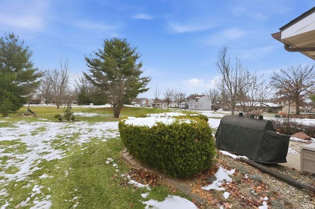 8809 Voyager Drive, Fort Wayne, IN 46804