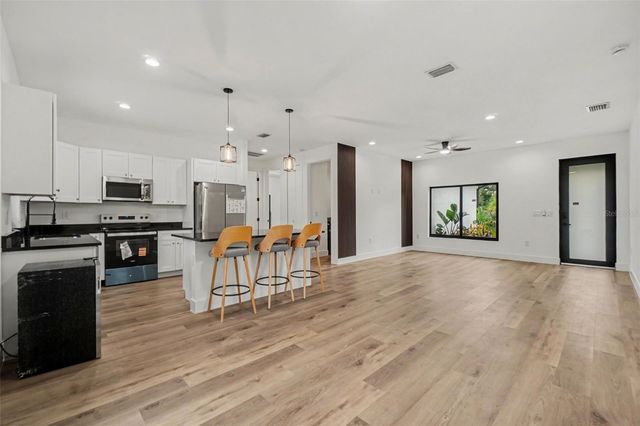 1059 MADEIRA STREET, Port Charlotte, FL 33953