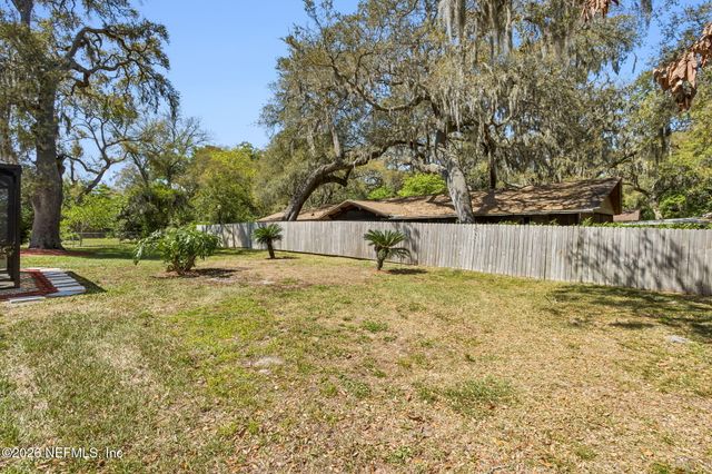 3822 SARAH BROOKE Court, Jacksonville, FL 32277