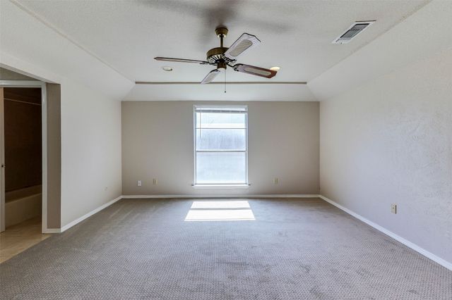 7020 Stonybrooke Drive, North Richland Hills, TX 76182