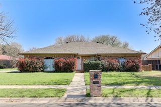 7020 Stonybrooke Drive, North Richland Hills, TX 76182