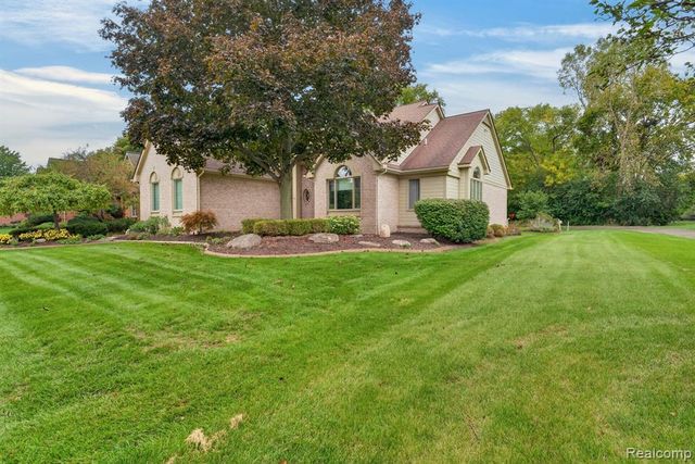 45536 Glengarry Boulevard, Canton, MI 48188