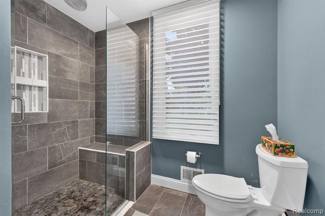 45536 Glengarry Boulevard, Canton, MI 48188