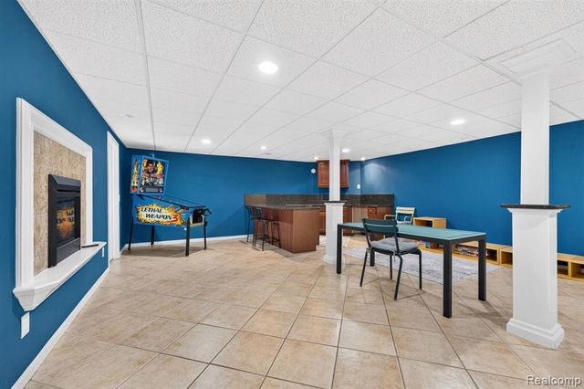 45536 Glengarry Boulevard, Canton, MI 48188