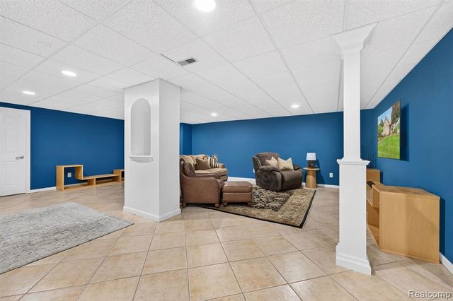 45536 Glengarry Boulevard, Canton, MI 48188