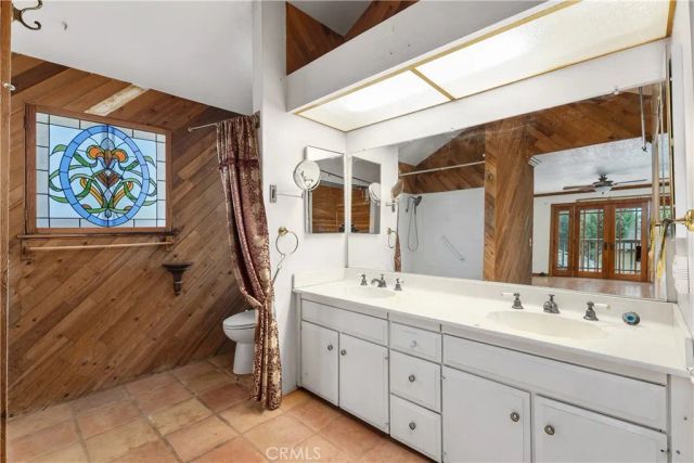17802 La Entrada, Yorba Linda, CA 92886