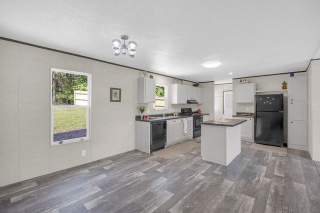 375 Griggs Road, Six Mile, SC 29682