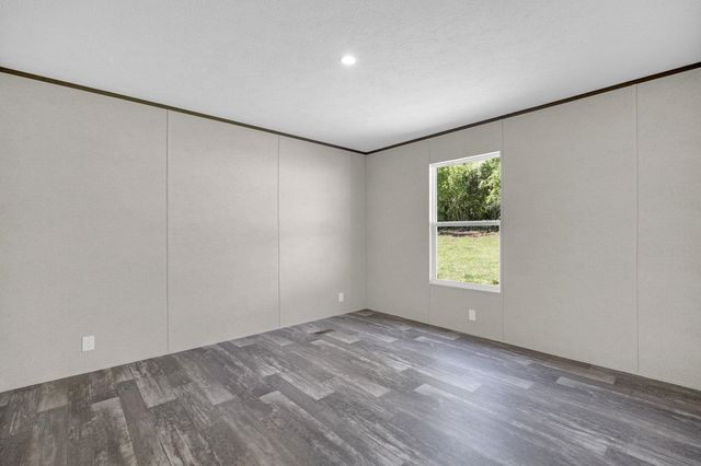 375 Griggs Road, Six Mile, SC 29682