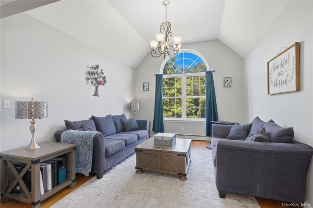 171 Decker Drive, Walden, NY 12586