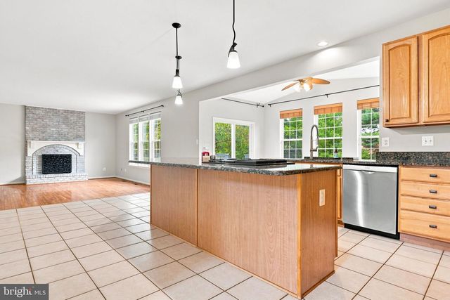 4802 CLARENDON DR, Frederick, MD 21703